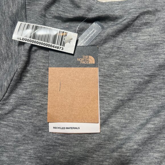 The North Face Gray Crop Performance Tee – Women's XXL with tag - Picture 9 of 9